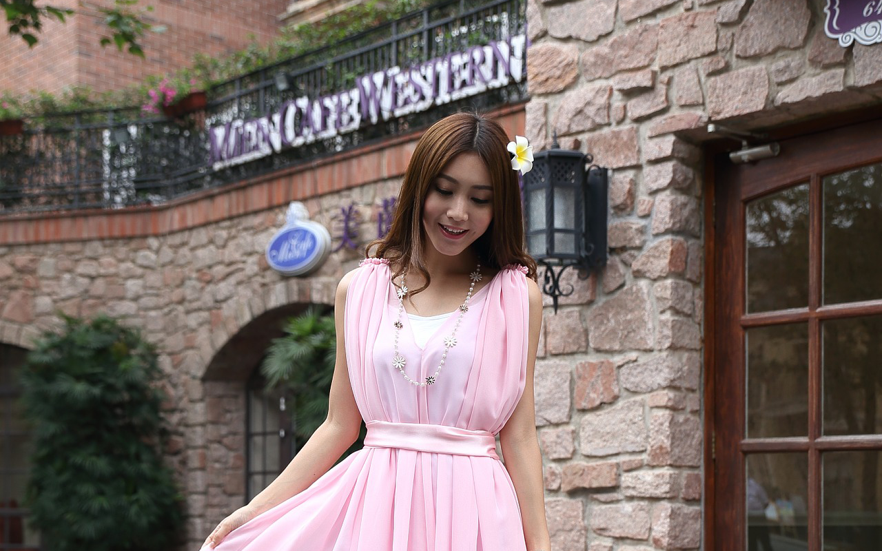 コンパニオンついて